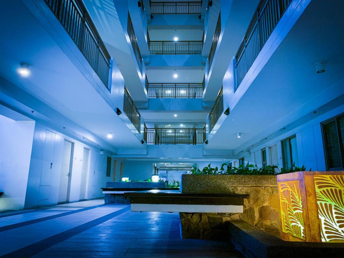 Ramiro Haven Staycation Manila Exterior photo
